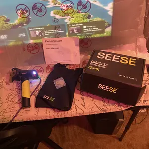 SEESE Rechargeable Cordless Electric Scissors, Electric Cardboard Box Cutter with 2 Safety Blades & Storage Pouch - Cuts Cardboard, Leather, Fabric, and Plastic