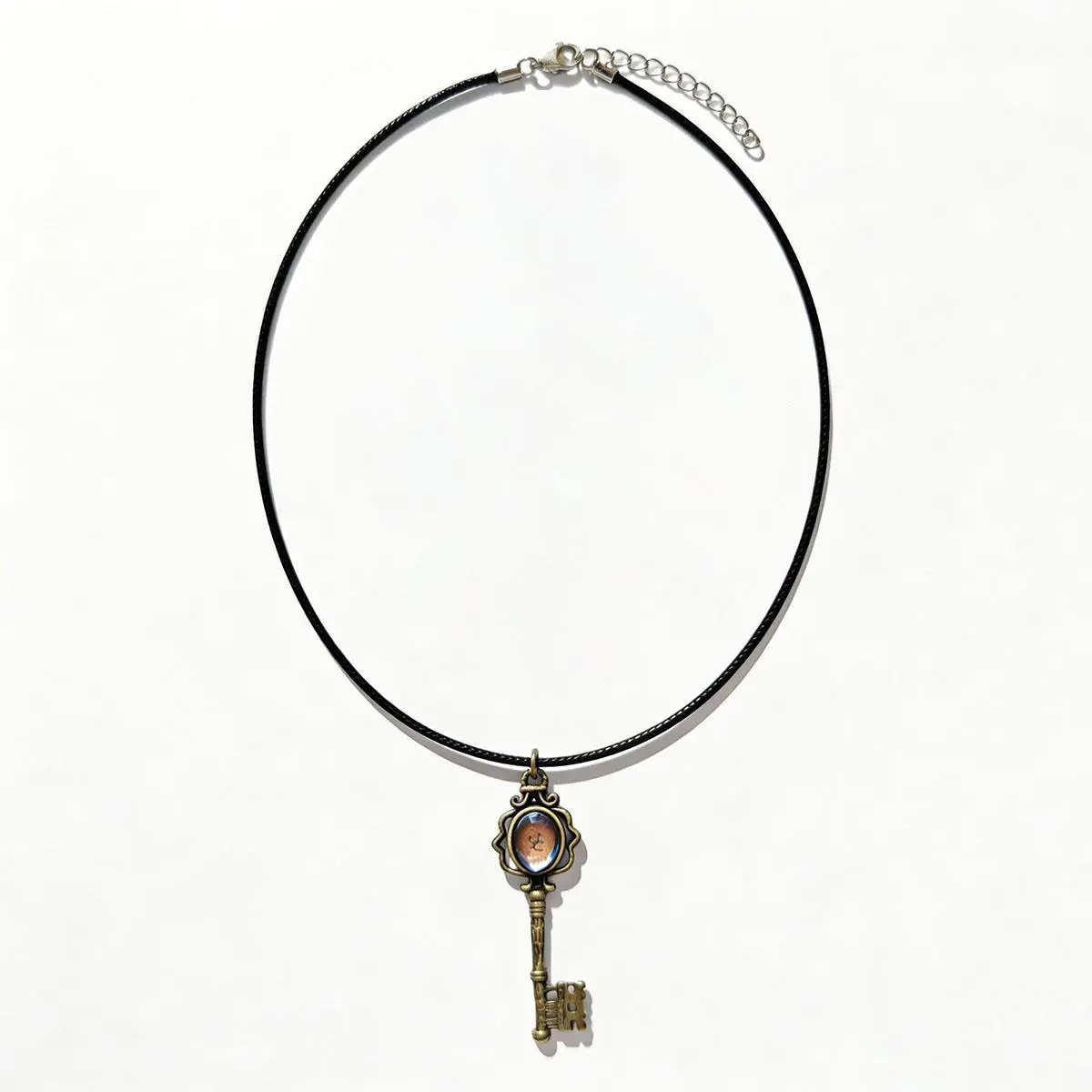 Unisex Witch Key-Shape Pendant Necklace - Solid Copper, Antiqued Finish, Color-Shifting Fluorite, Adjustable Cord, Chakra Amulet, Boho Gothic Hand Crafted Drop Charm Copper Colored Costume Jewelry for Daily Wear & Gifting, Boho Necklaces, Gothic Necklaces