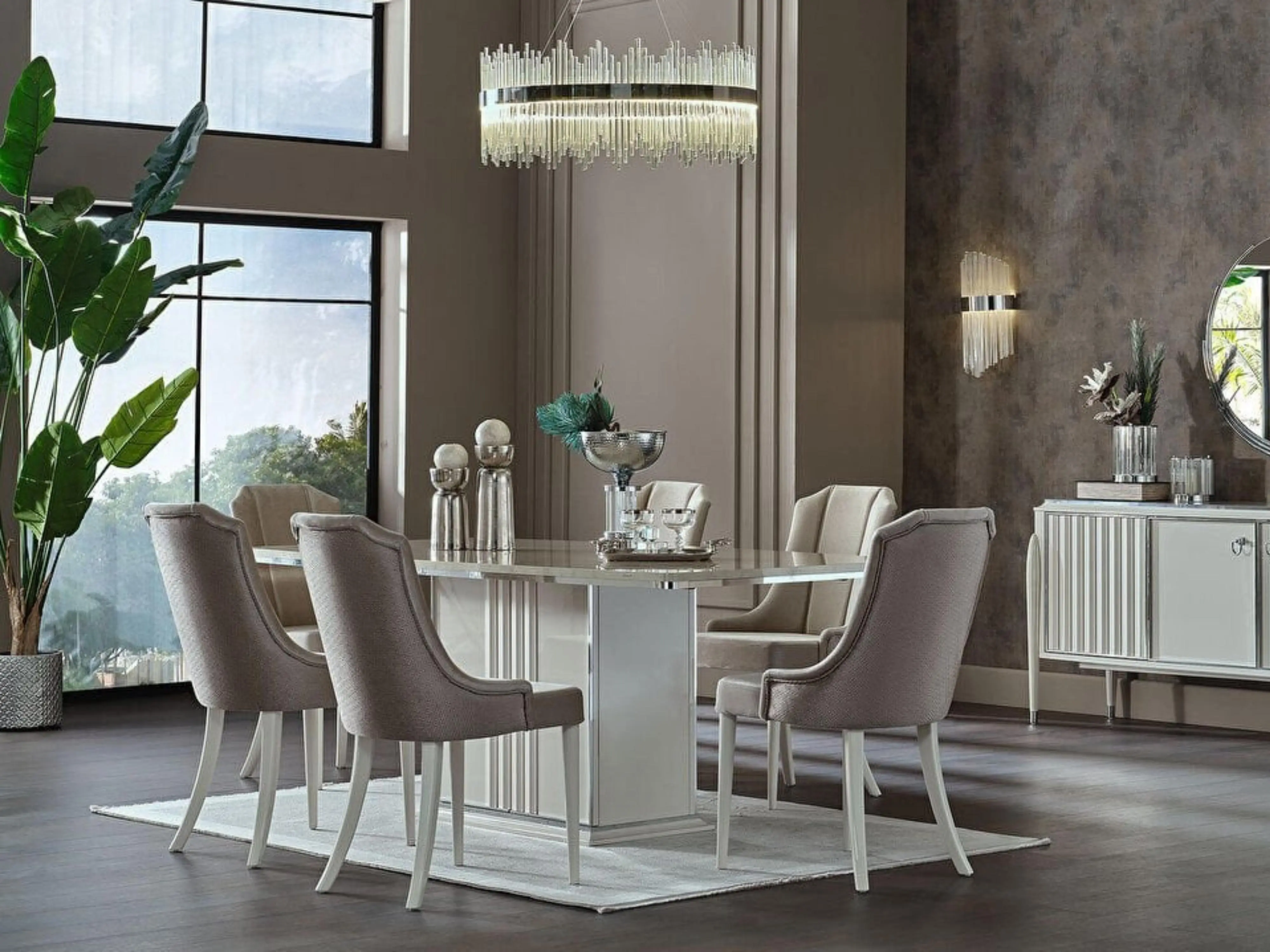 Gravita Dining Table
