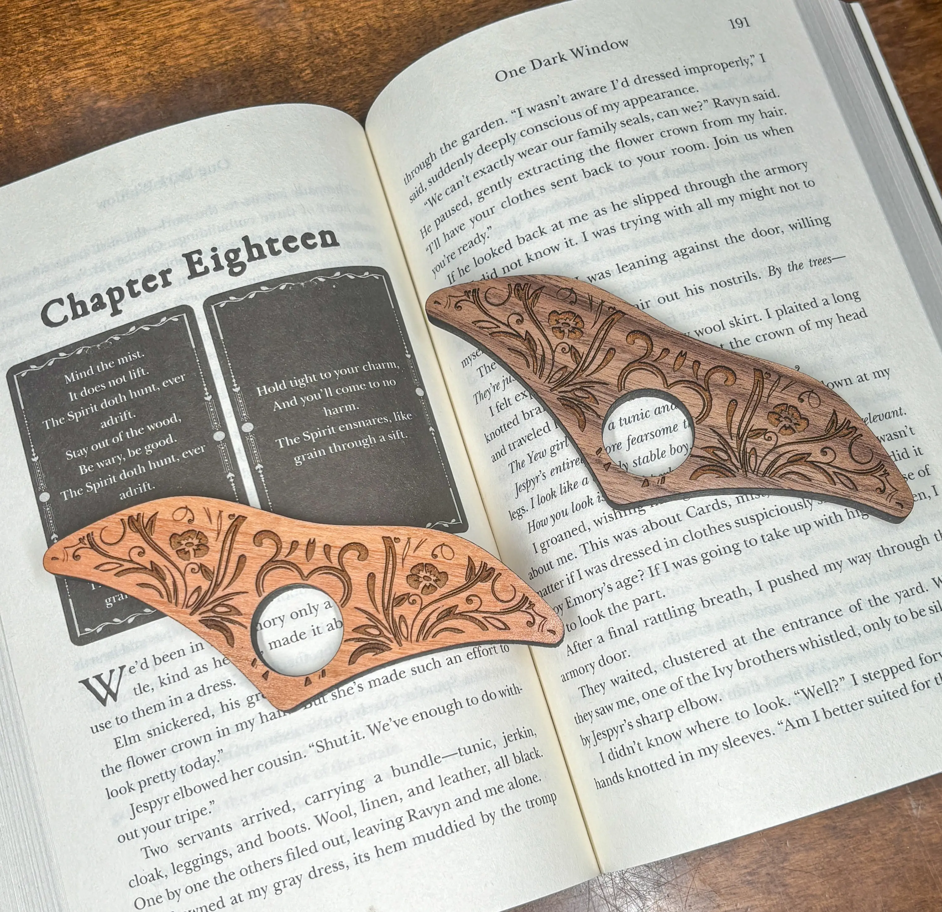 Engraved page keeper Engraved page keeper