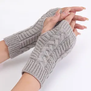 Short Braided Fashion Gloves Autumn Winter New Knitted Wool Half-Finger Warm Wrist Warmers for Men and Women