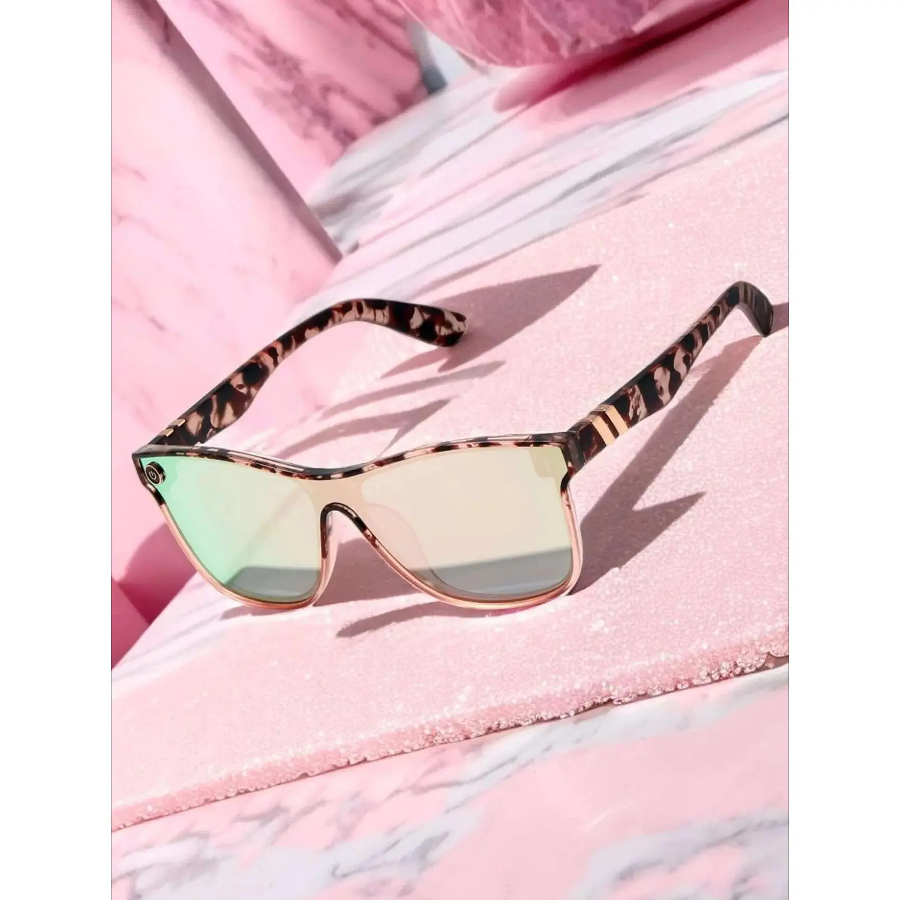 Unisex Sporty Sunglasses - Tortoiseshell Flat-Top Frames, Resin Anti-Glare Tinted Lenses, Lightweight Durable Premium Eyewear, Stylish Glasses for Everyday Wear & Outdoor Activities