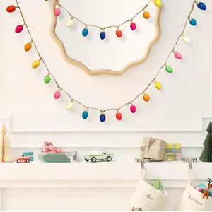 Felt Christmas Tree Light Garland-Christmas Mantel Decoration-Handmade Felted Wool Vintage Light Bulb-Colorful Holiday Light Garland Decor