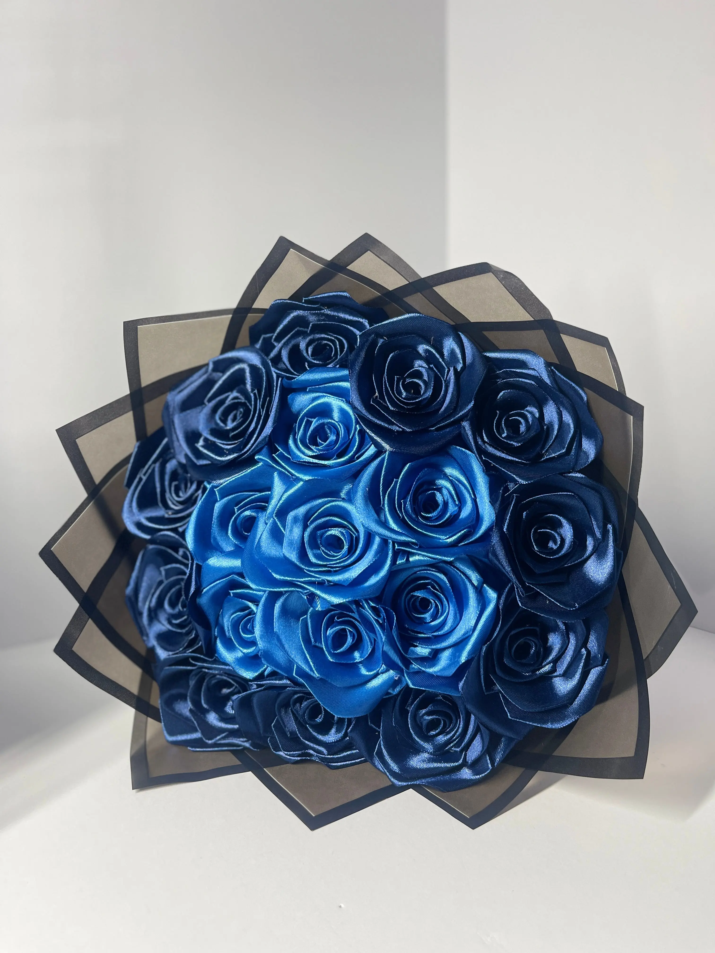 Handcrafted Satin Ribbon Rose Bouquet - Two-Tone Blue Ombre Design with Sleek Black Wrap