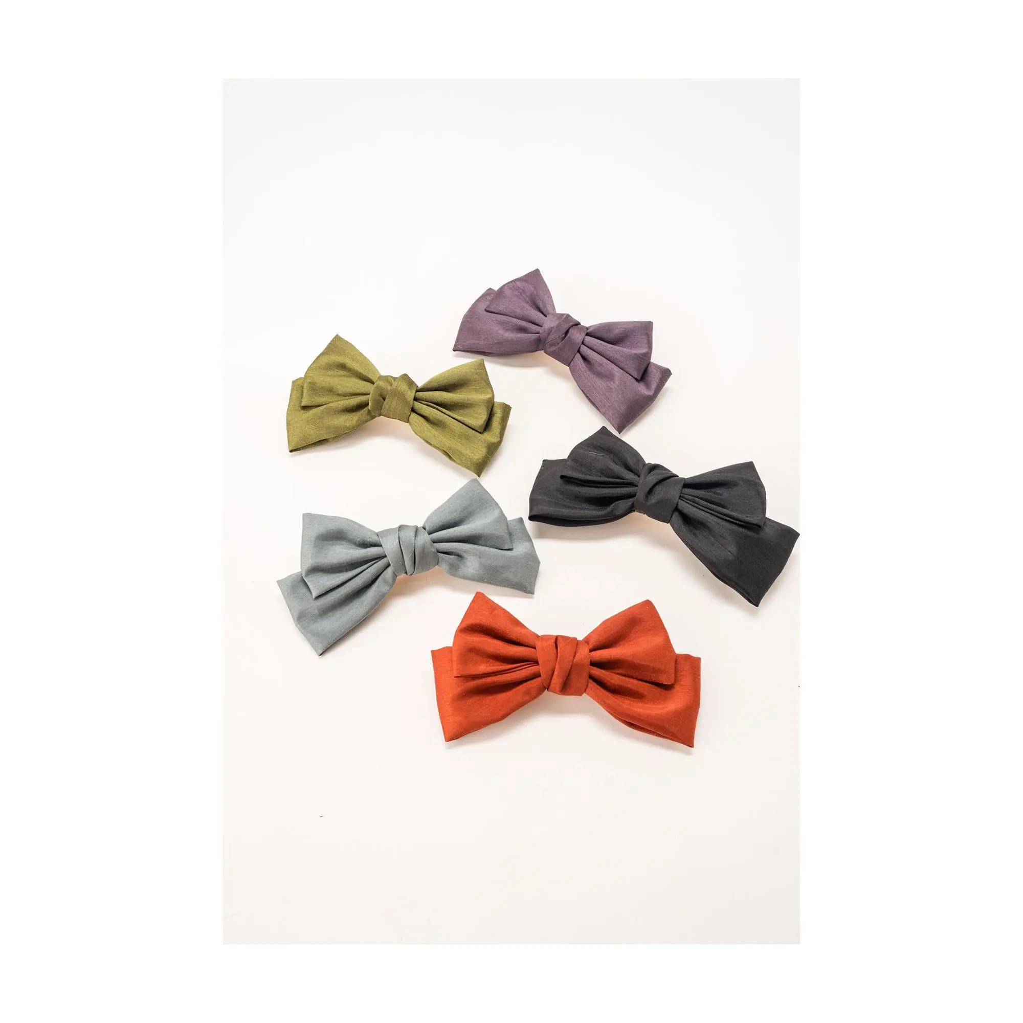 Violet & Brooks Brynn Dupioni Silk 6" Bow Barrette