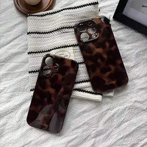 Elegant Leopard Print Amber Gradient Phone Case, Compatible with iPhone Models 17 Pro Max & More, Stylish Protective Cover for Men/women/middle East Users