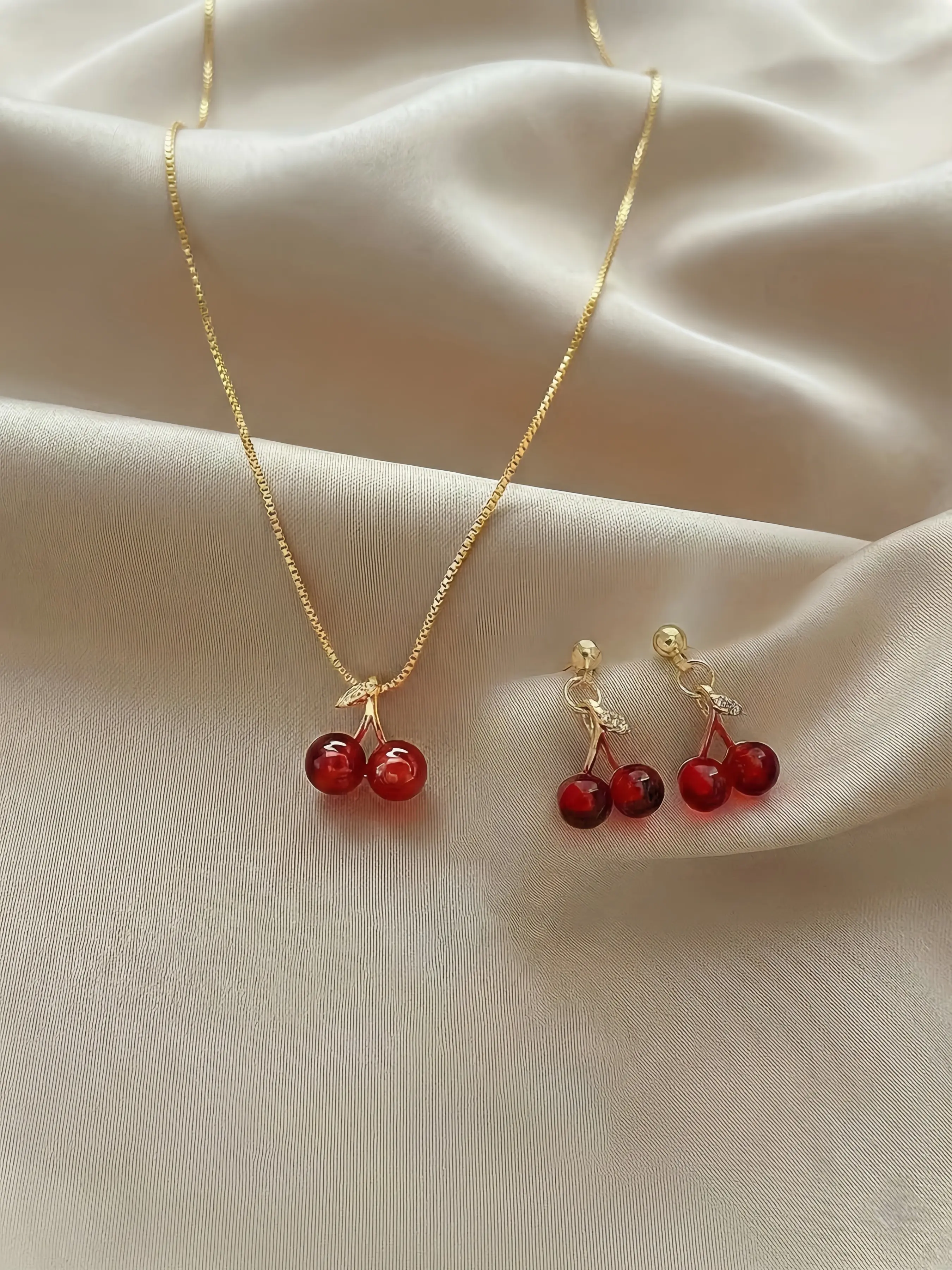 3pc Fashionable Cherry Pendant Necklace, Luxurious Design, Perfect for Women & Girls, Ideal Gift for Special Occasions, Fashion Jewelry Party