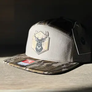 Mossy Oak Richardson Flat bill hat - White tail buck leatherette patch