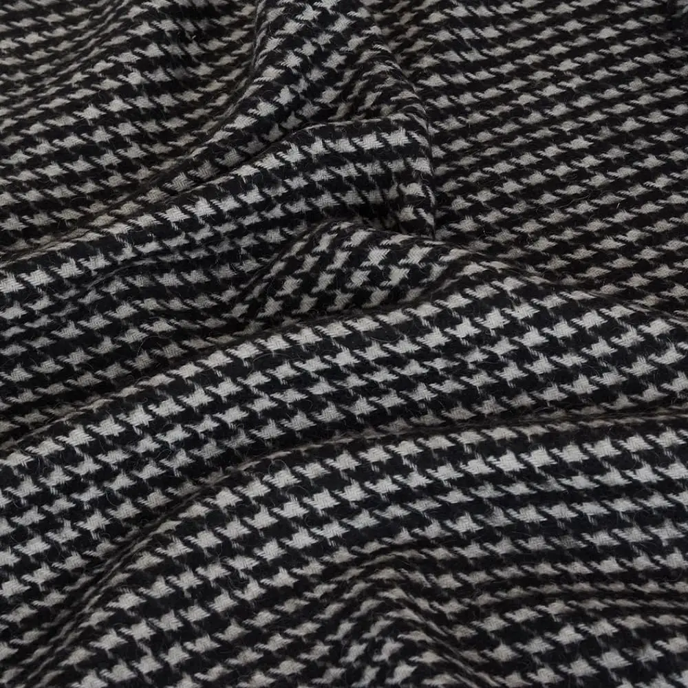 Italian Pure 100% Wool Tweed Fabric, Classic Plaid Pattern, Width 57-63 Inches, Ideal for Fashion Coats, Pants, Dresses, Handmade Crafts, Home Decor