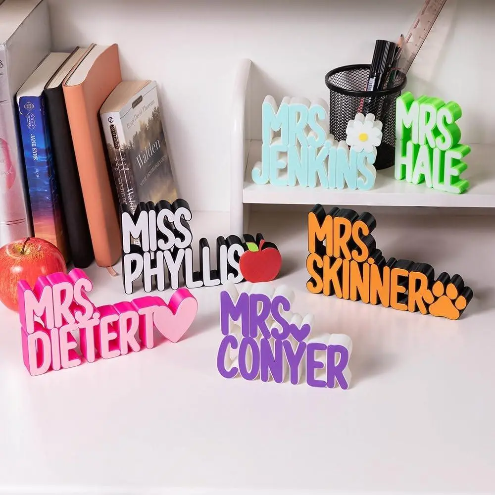 Personalized 3D Printed Teacher Desk Name Plate, Custom Name Plate for Desk 15 Colors Option Office Decor Gift for Teachers