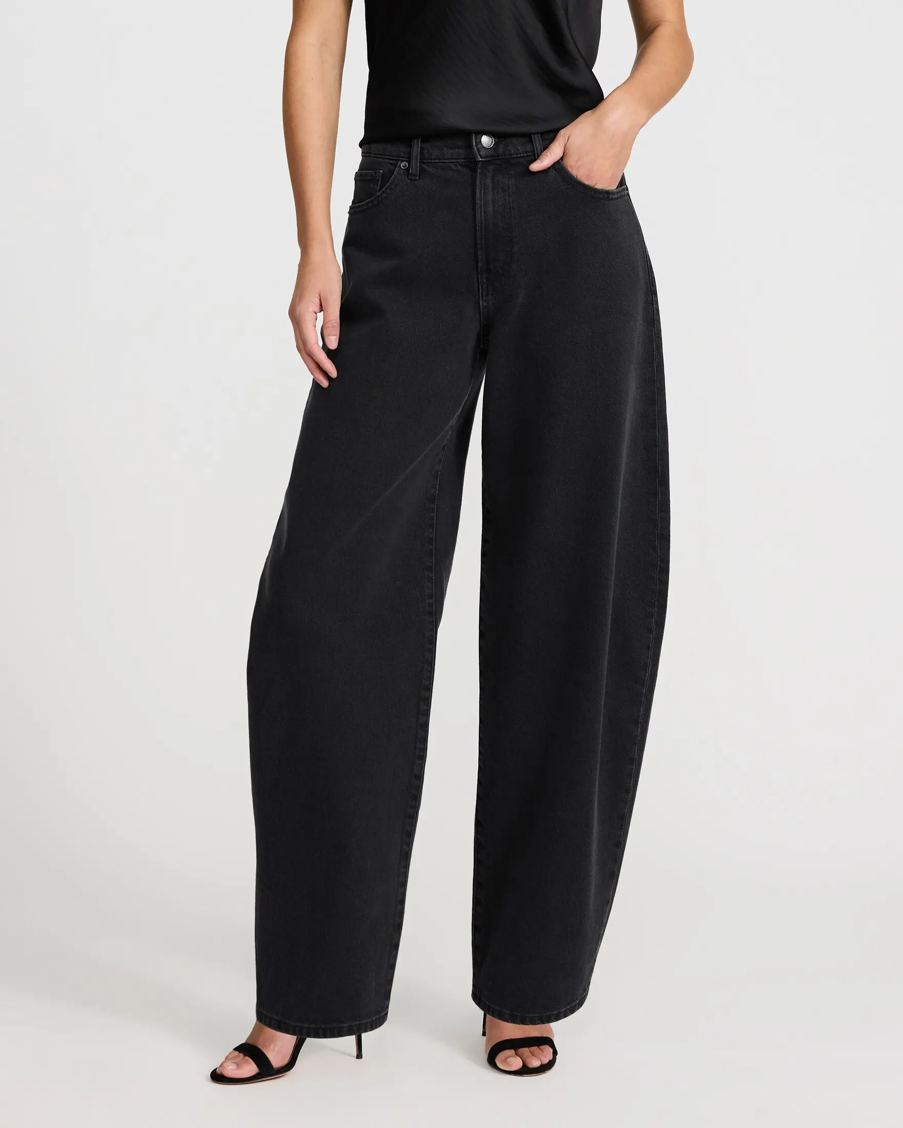 Express High Waisted Barrel Black Jeans