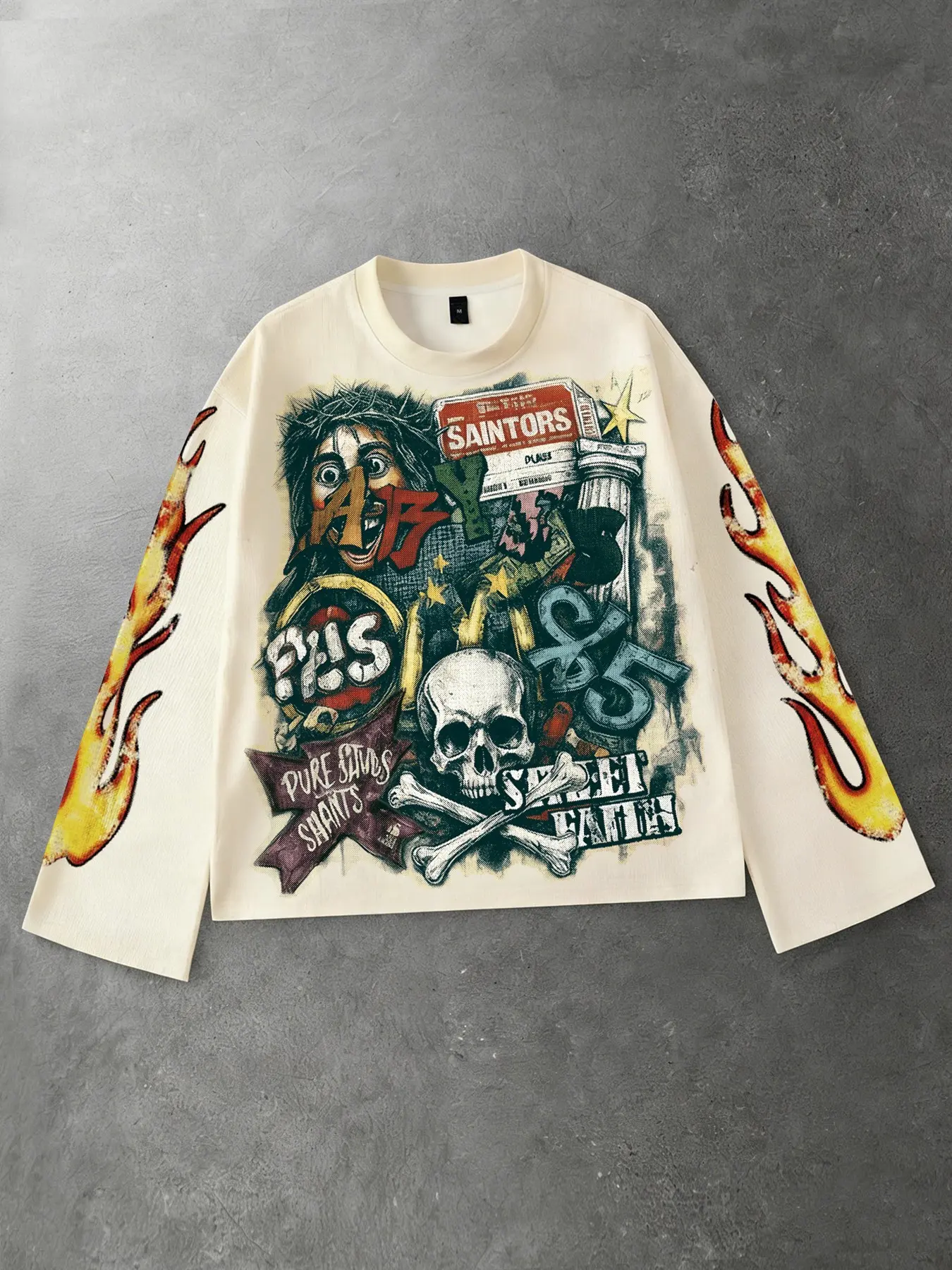 Y2K graffiti printed long sleeved T-shirt for both men and women, Unisex, with flared sleeves, featuring geometric pattern, European and American street style round neck long sleeved shirt, fashionable Casual Printed Streetwear T-shirt, Aesthetic