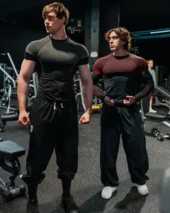 Quick-dry Moisture-Wicking Fitness Enthusiast Sports Top