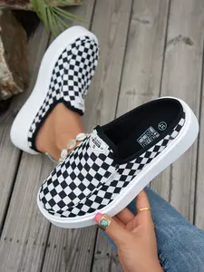 2026 Women’s new styles: brown, black, gray, green. pink, leopard print. colorful. milk-colored. black and white. thick-soled mules. large size, comfortable, casual, slip-on design. suitable for school/vacation.