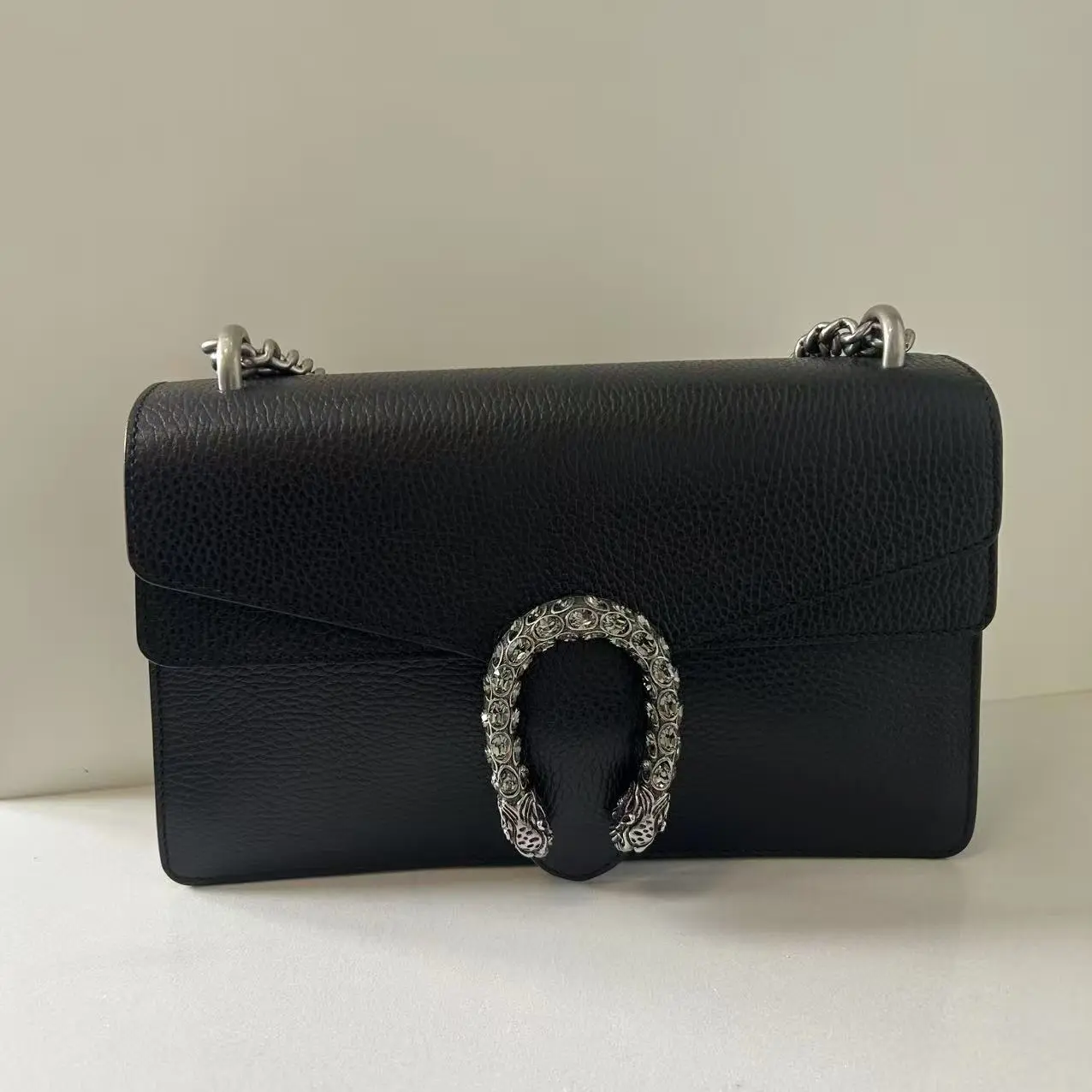 Pre-owned GUCCI Black Dionysus Medium Shoulder Bag