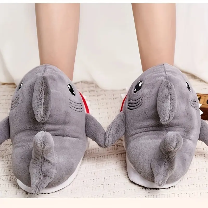 Cartoon Shark Plush Slippers, Winter Warm Half-Wrapped Fabric Indoor Women's Home Slippers, Quiet EVA Sole, Suitable for Parties, Hand Wash - Cute Shark Design