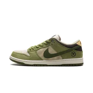 SB Dunk Low "Yuto Horigome - Matcha" HF8022 300