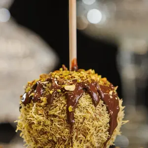 Dubai Chocolate Gourmet Caramel/Candy Apple