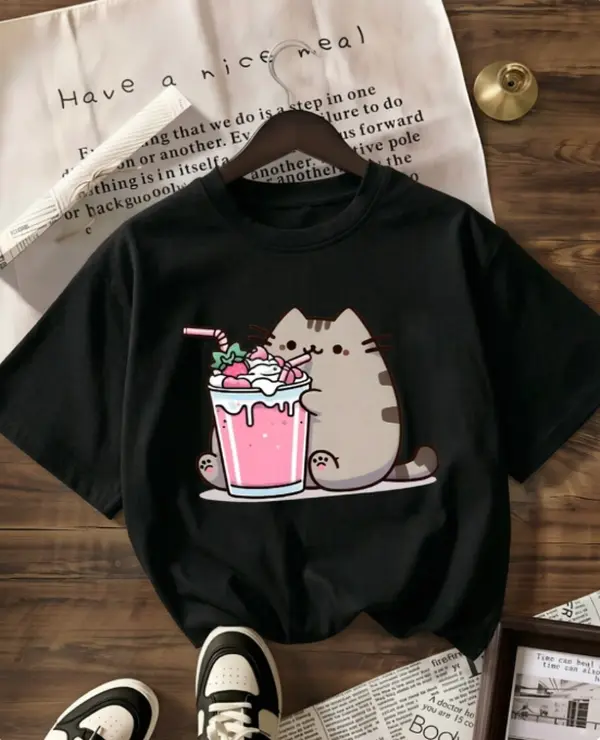Cat Bubble Tea Lover Women’s Summer Oversize Cotton Tee Cute Chubby Grey Cat Hug Strawberry Milk Drink Cartoon Print For Sweet Girl Casual Daily Outfits Soft Breathable Heat Transfer Loose Fit