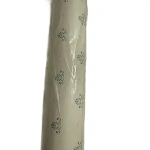 Vintage Wallpaper 60 sq feet - Floral Pattern