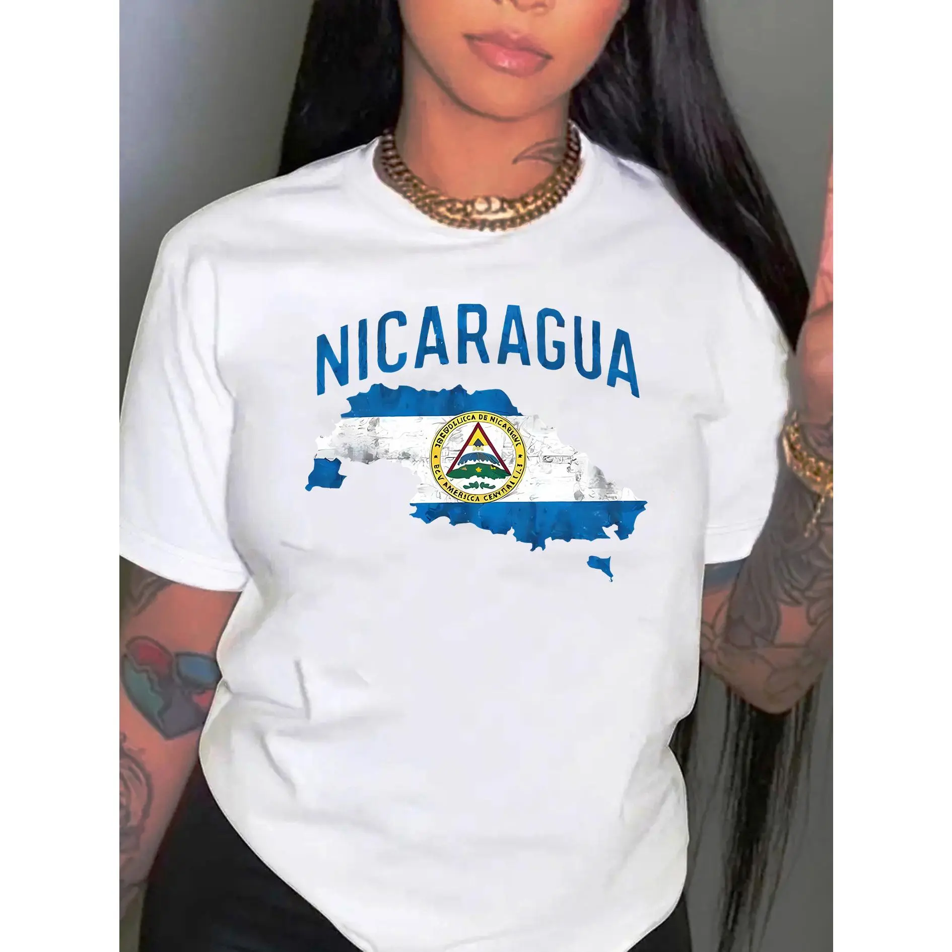 Women's Nicaragua Flag Print Casual Short-Sleeve Crew Neck T-Shirt - Chic Polyester-Spandex Blend Knit Fabric, Solid Undershirt Coat Alternative, All-Season Comfort Fit for Sports & Outdoor Activities