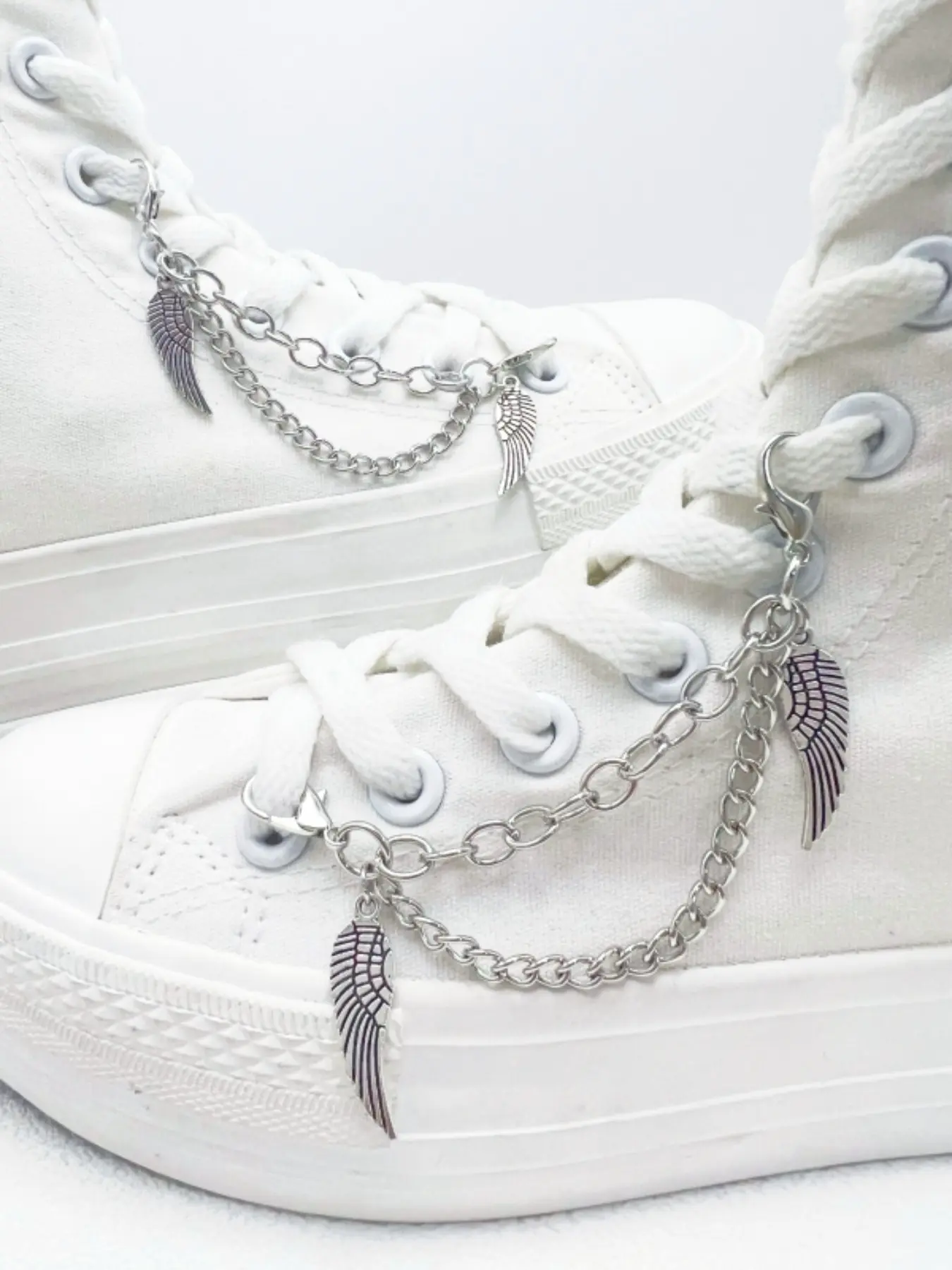2pcs Wings Shape Pendant Double Layer Shoe Chain, Y2K Style Detachable Shoe Chain, Fashionable Accessory for Shoes, Shoe Decoration
