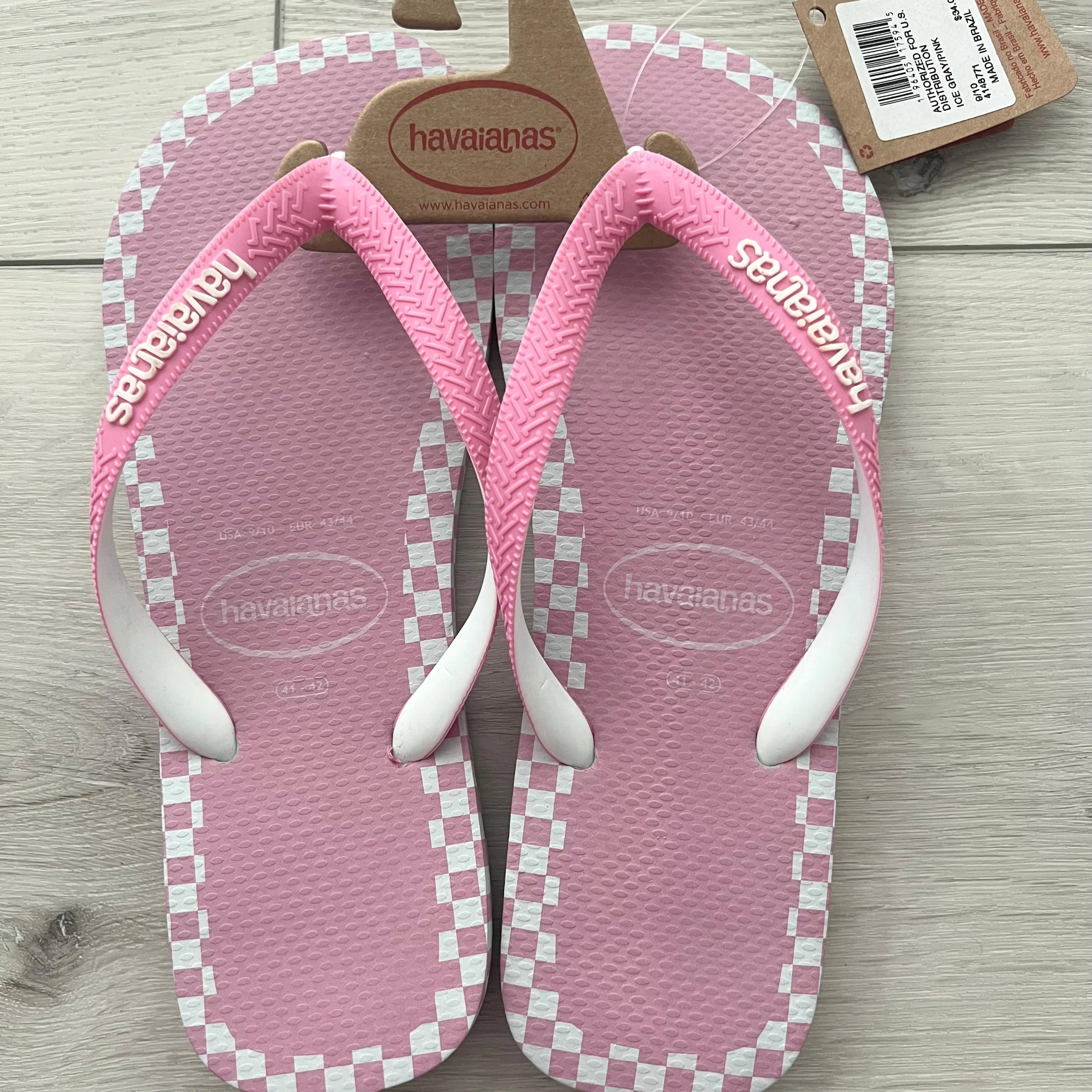 Pink Checkerboard Havaianas Flip-Flops Pink Checkerboard Havaianas Flip-Flops