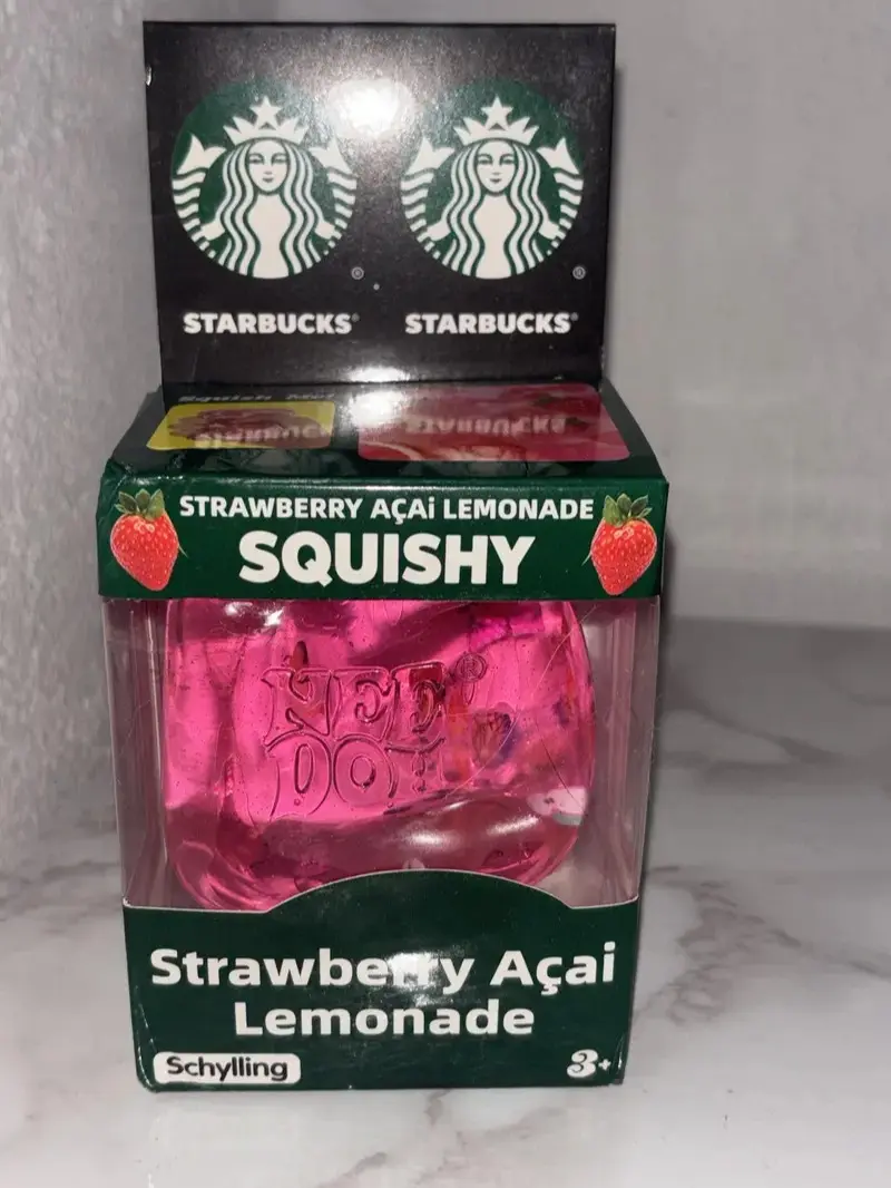 Nice cube squishy Starbucks Collaboration Red Exquisite Cube