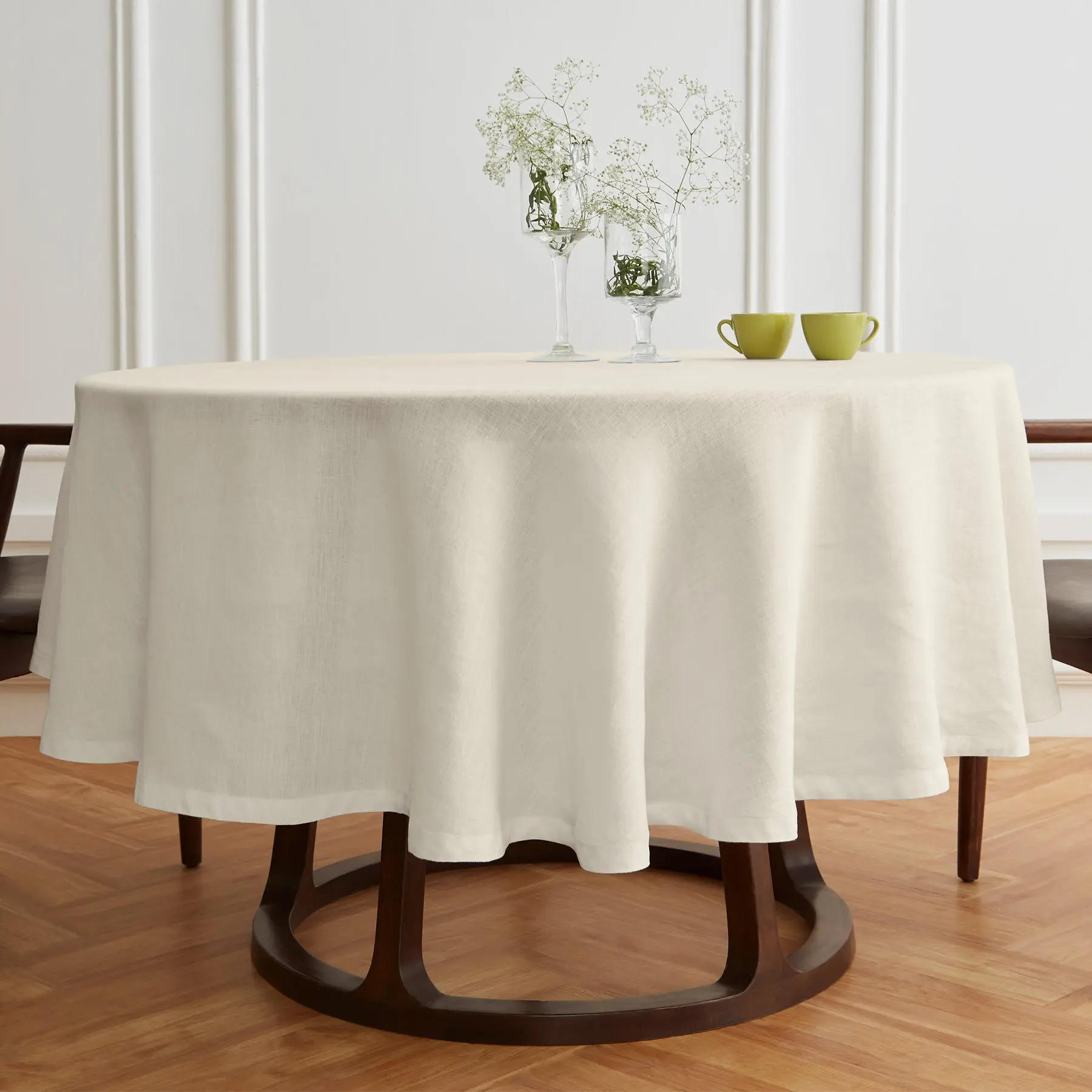 Solino Home Sonoma Pure Linen Round Dining Tablecloth - Simple Style, Softness, Ideal for Dining, Entertaining, Outdoor Table Decor, Dining Table, Natural Imperfections