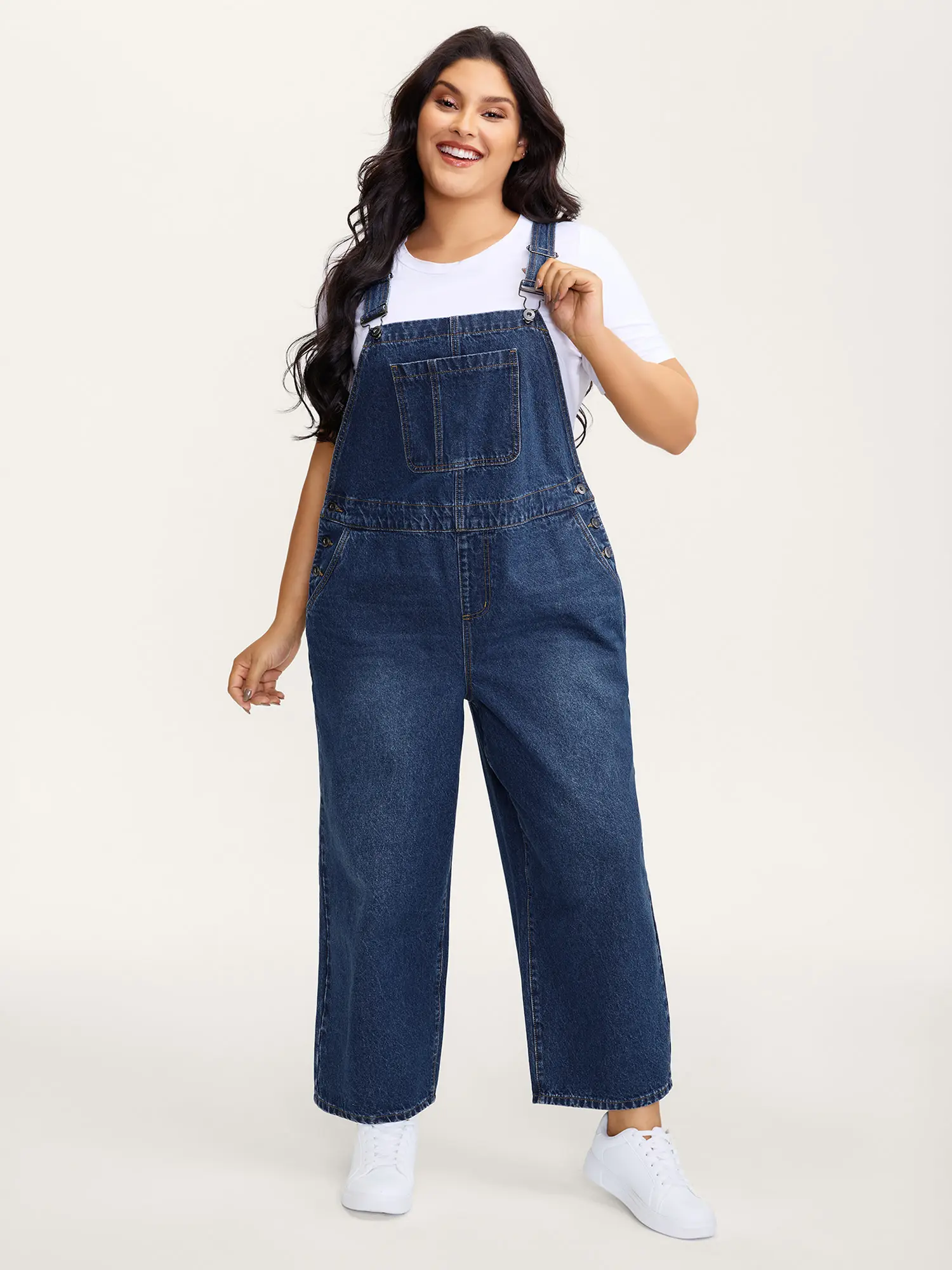 BLOOMCHIC Women's Plus Size Denim Overalls [M-6X] - Relaxed Fit Sleeveless Jumpsuit, Adjustable Straps, Soft Cotton-Blend Washed Fabric, Pocketed Basics, Low Iron, Curvy Clothing, Plus Size Fashion Everyday Outfit Womenswear