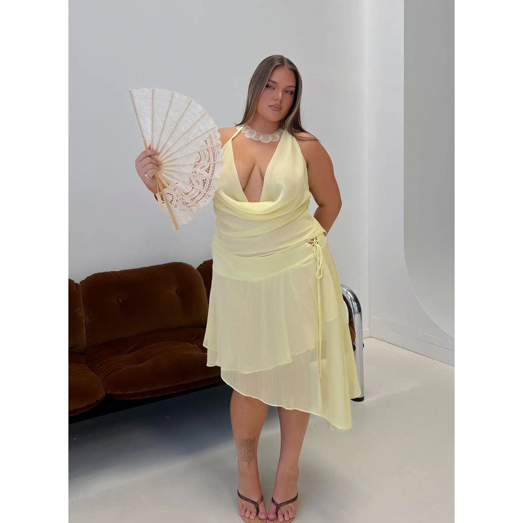 Evaleine Asymmetrical Chiffon Midi Skirt Baby Yellow Curve