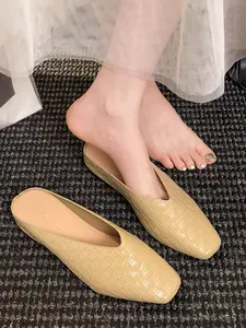 Old Money Style Versatile Lazy Person Slippers, Commuter Essential, Mom Must-Have, Slip-On, Breathable, No Sweat Stuck