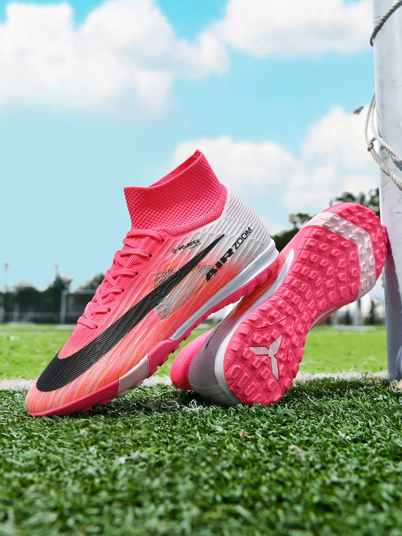 Youth Men's Professional Soccer Shoes, Soccer Cleats, Football Boots, Long Studs, Comfortable PU Leather, Anti-Twist, All Seasons, Sizes 35-45, 3 Colors