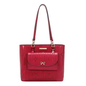MODERN STITCH TOTE BAG