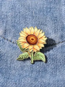 Art Sunflower Enamel Pin Durable Metal Pins fashion Flowers Decorative Brooches Ornaments Lapel Bag Badges Jewelry Gifts