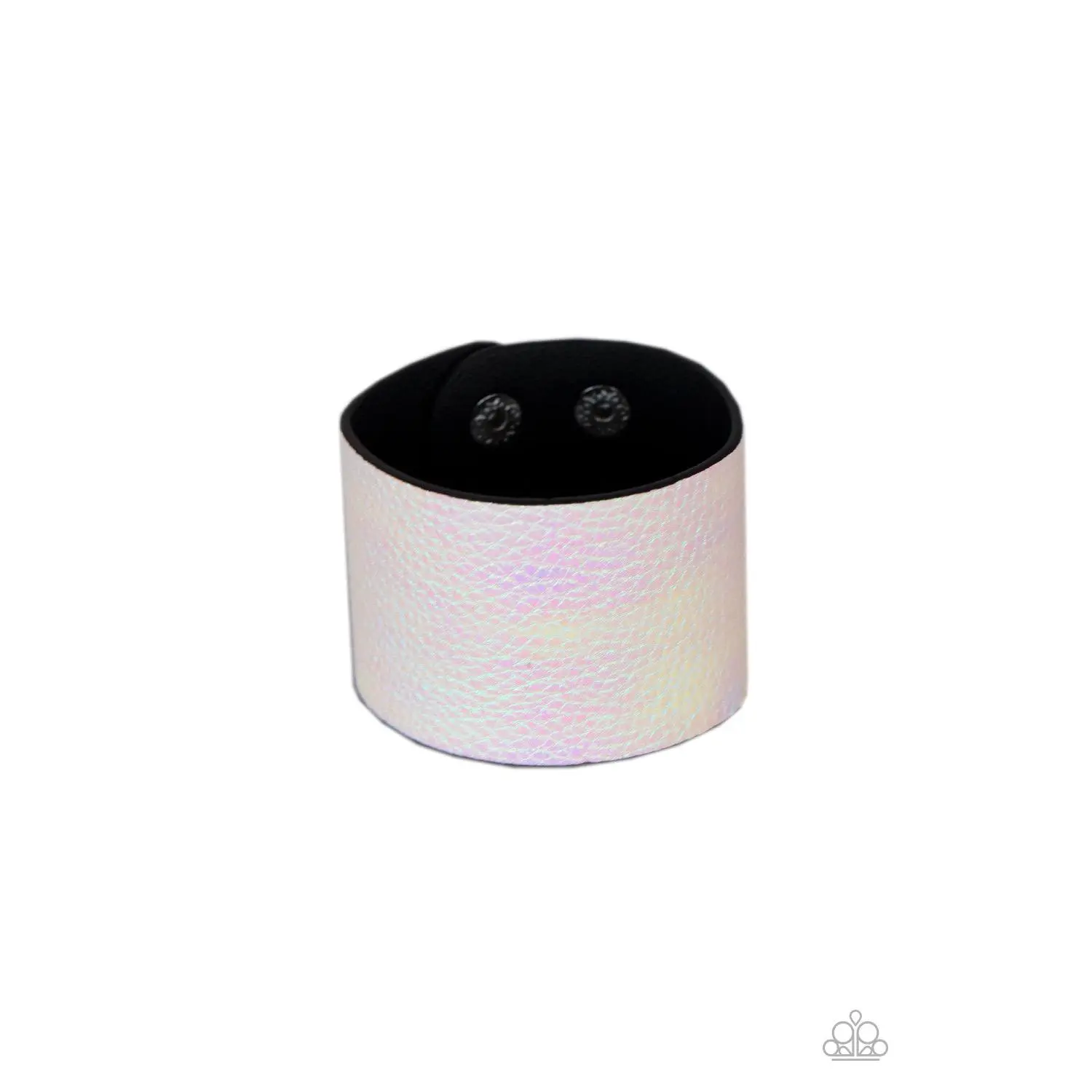 Cosmo Cruise - White Snap Wrap Bracelet