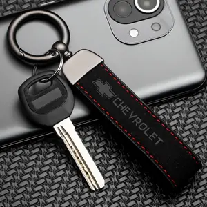 Chevrolet Car Fur Keychain, Fits All Keys, Brand Element Accent, Simple and Elegant, Durable and Practical, Car Key Decoration Accessory, Car Interior Accessory