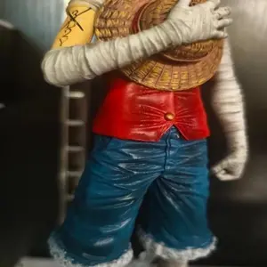 LLLlluu000---fffyyyiii PVC Figure for Home Decoration