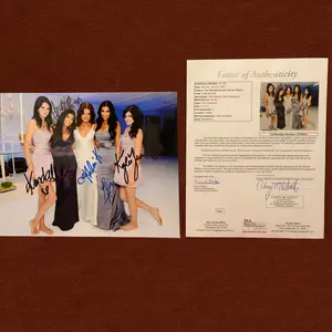 Khloé Kardashian, Kim Kardashian, Kourtney Kardashian, Kylie Jenner, and Kendall Jenner 8 x 10 Signed JSA Authenticated Photograph