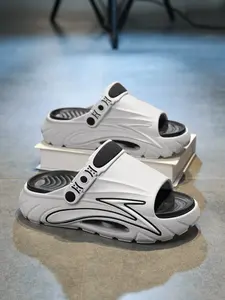 Men's Summer Clogs Outdoor Thick Sole Non-Slip Odor Resistant Durable Quick Drying Soft Beach Sandals for Couples