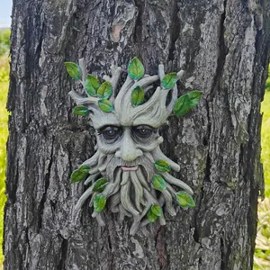 Tree Face Sculpture, Funny Greenery Old Man Tree Hugger Statue, Indoor & Outdoor Creative Props for Garden and Home, Garden Accessories