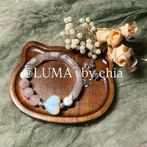LUMA | by chia Opaline Heart Half Bangle Beaded Bracelet
