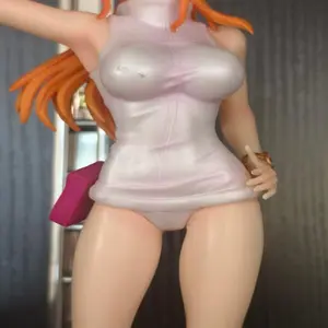 nnnamiii PVC Figure for Home Decoration