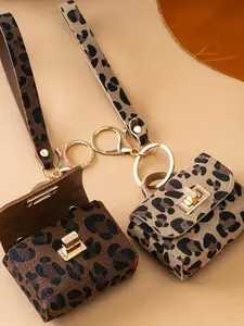 Chic Leopard Print Keychain with Coin Purse, High-Quality Faux Leather, Floating Design, Rectangular Shape, Fashionable Car Key & Bag Accessory