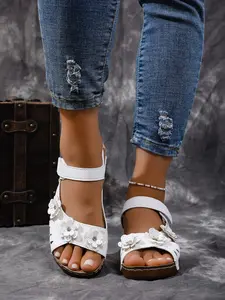 Summer New Style Three-Dimensional Flower Wedge Sandals, adjustable Velcro for a snug fit without rubbing, soft sole to protect feet and prevent fatigue during long walks, versatile for beach and commuting, European and American style to make feet look sl