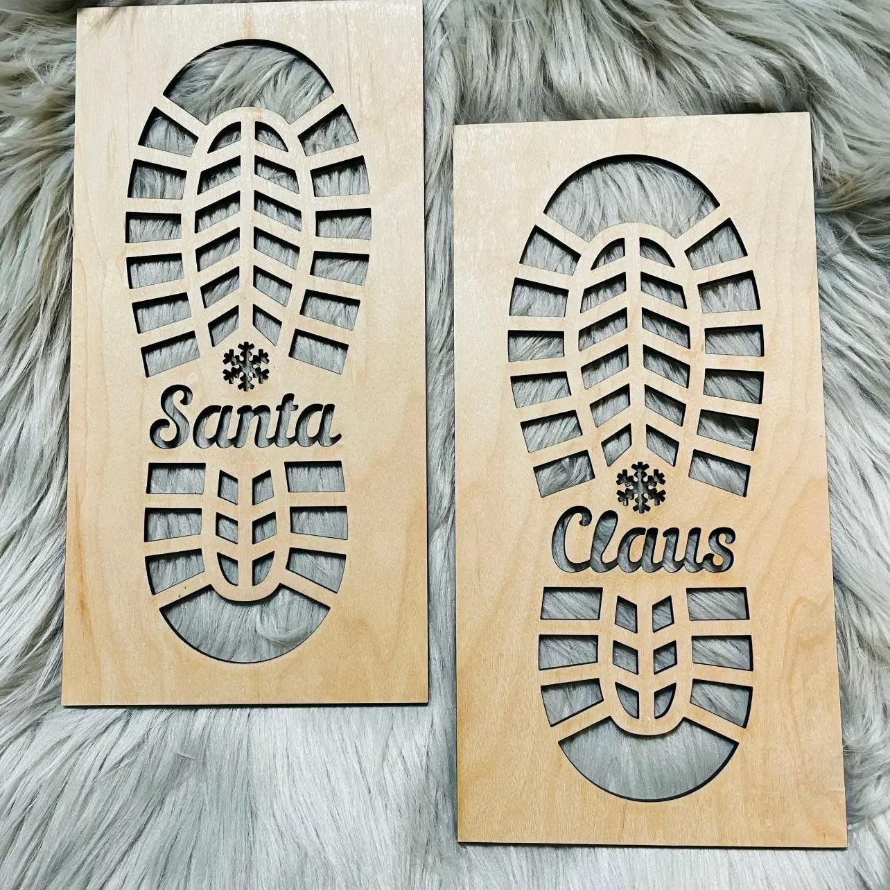 Santa’s Foot Prints | Santa’s Boots | Footprints | Santa Claus  |Stencil | Christmas Magic Set Wood Decoration Decor