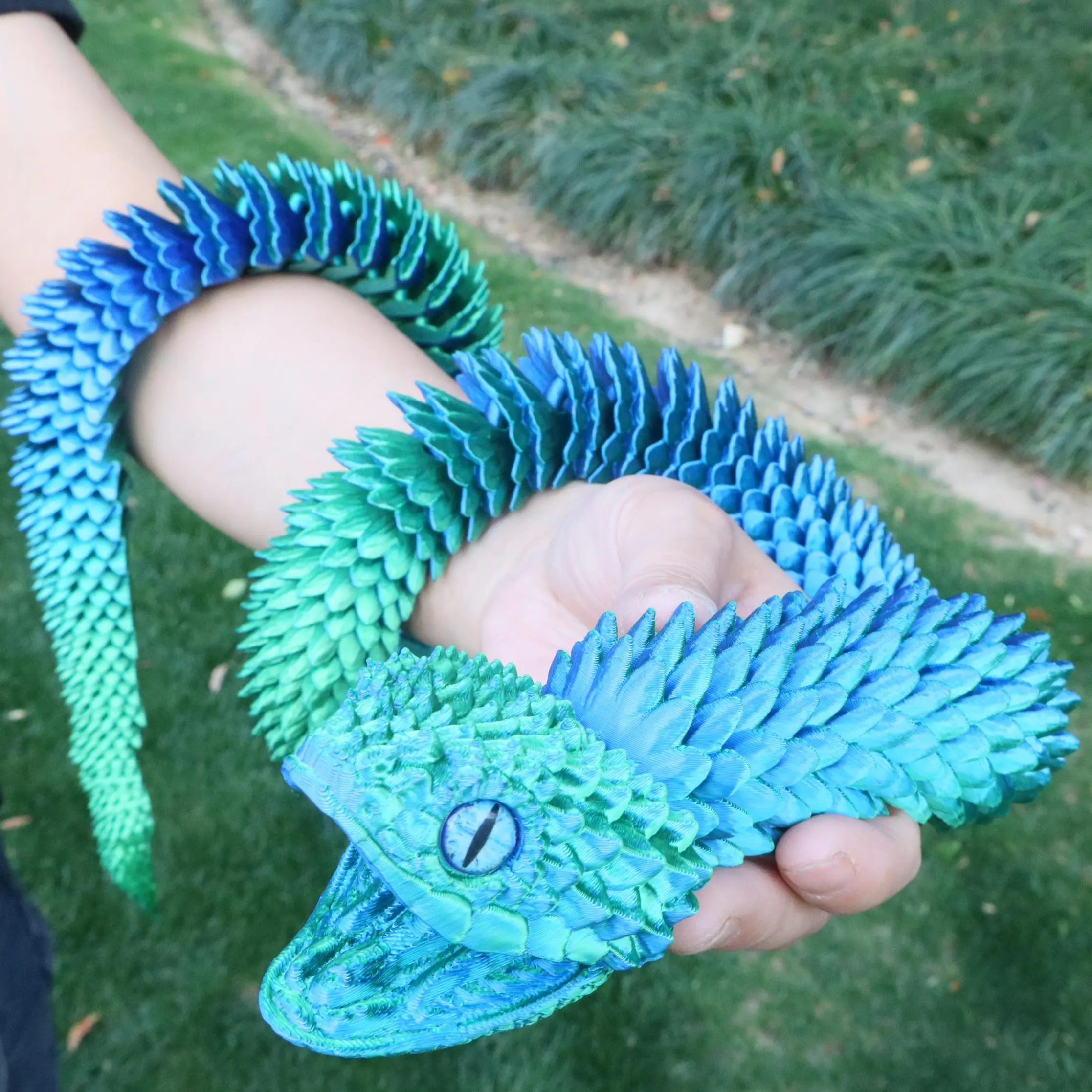 3D Printed Snake Model, Creative Articulating Snake Ornament, Realistic Animal Figurine for Indoor & Outdoor Decor, Articulating Animal Figurines, Articulated Animal Figurines