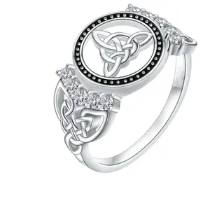 XINCY Witch sets the ring, hollow zirconia index finger ring. Wear daily.