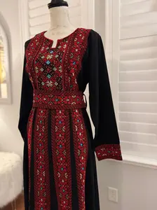 Tara Thobe - Women's Traditional Thobe