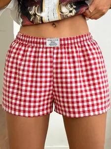 Elastic Waist Plaid Print Gingham Shorts for Men, Comfortable Slim-Fit Casual Wear, Perfect for Spring and Summer Fashion